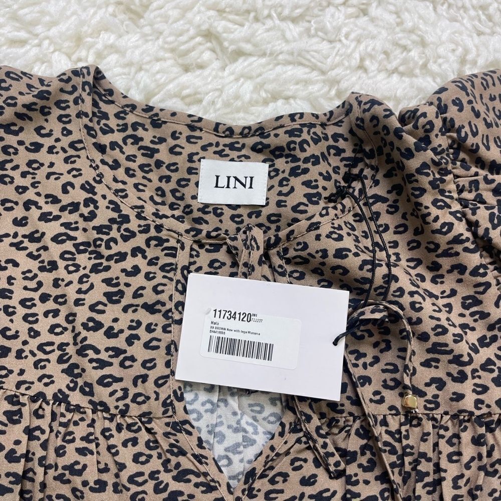LINI Animal Print Pullover Blouse - Picture 3 of 7